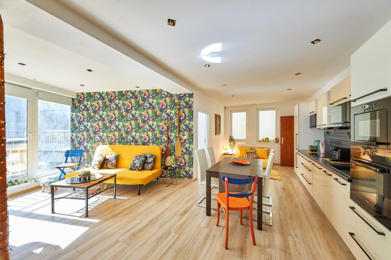 Pineapple Apartment Bratislava Extérieur photo
